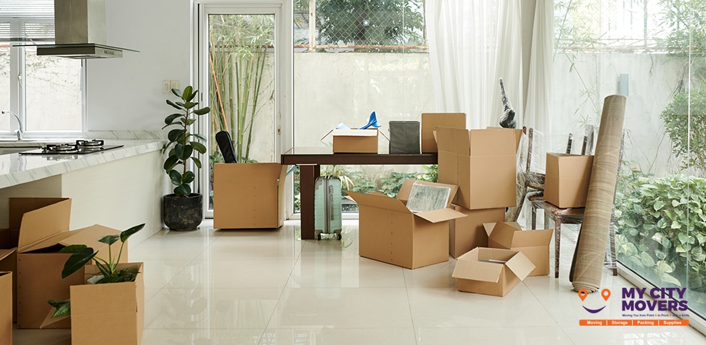 Six Tips on How to Pack Boxes for Residential Home Moving