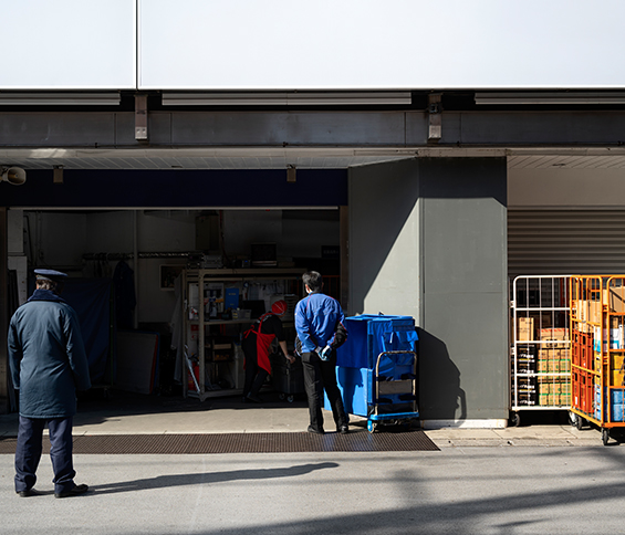 Retail Stores Moving Services